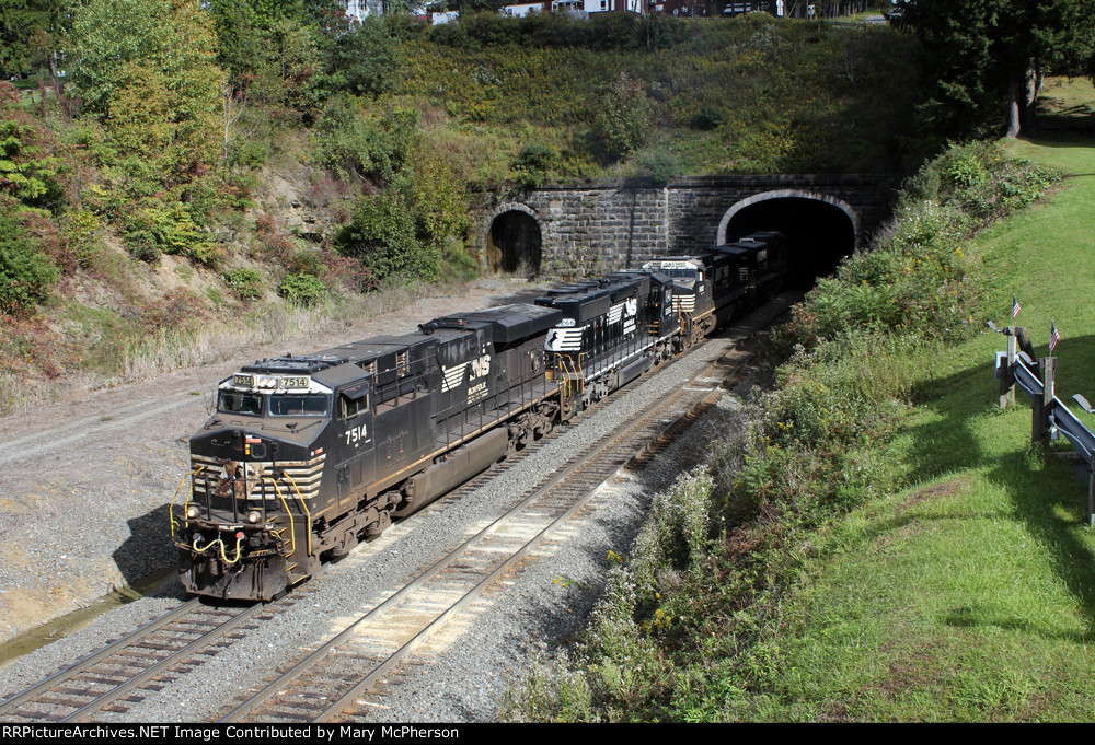 NS 7514 West